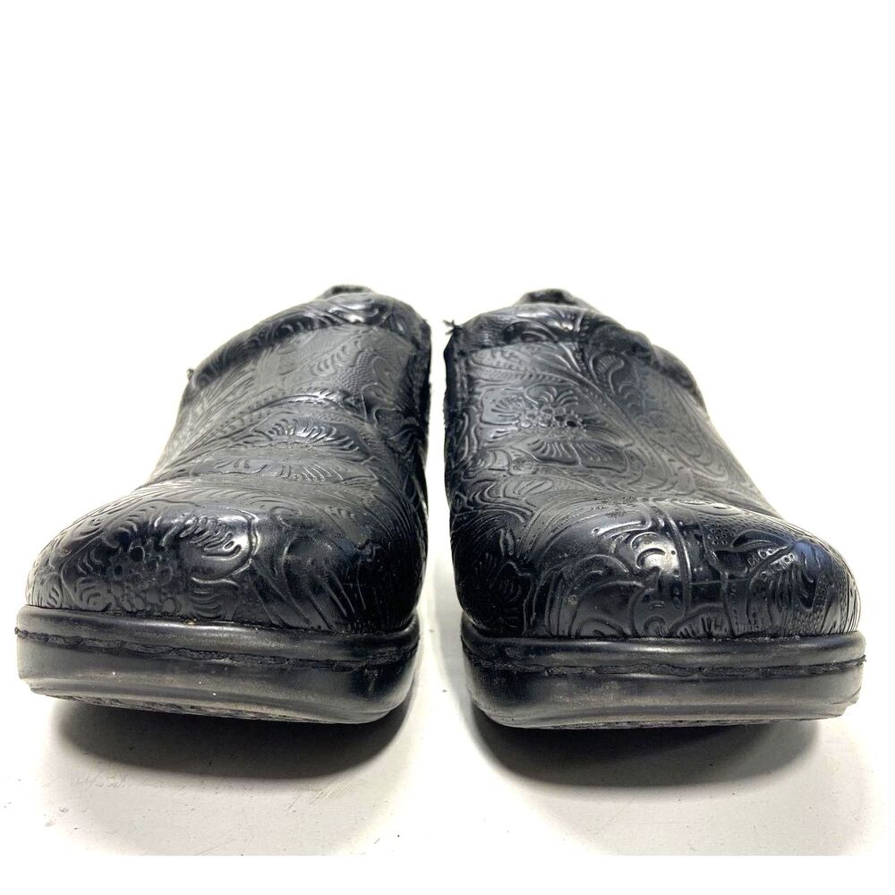 EUC  Easy Spirit Bethanee Women's Black Clogs Size 9M